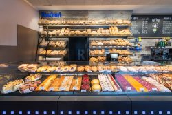 Rischart Brot Bluetenkruste Filiale Fraunhoferstraße